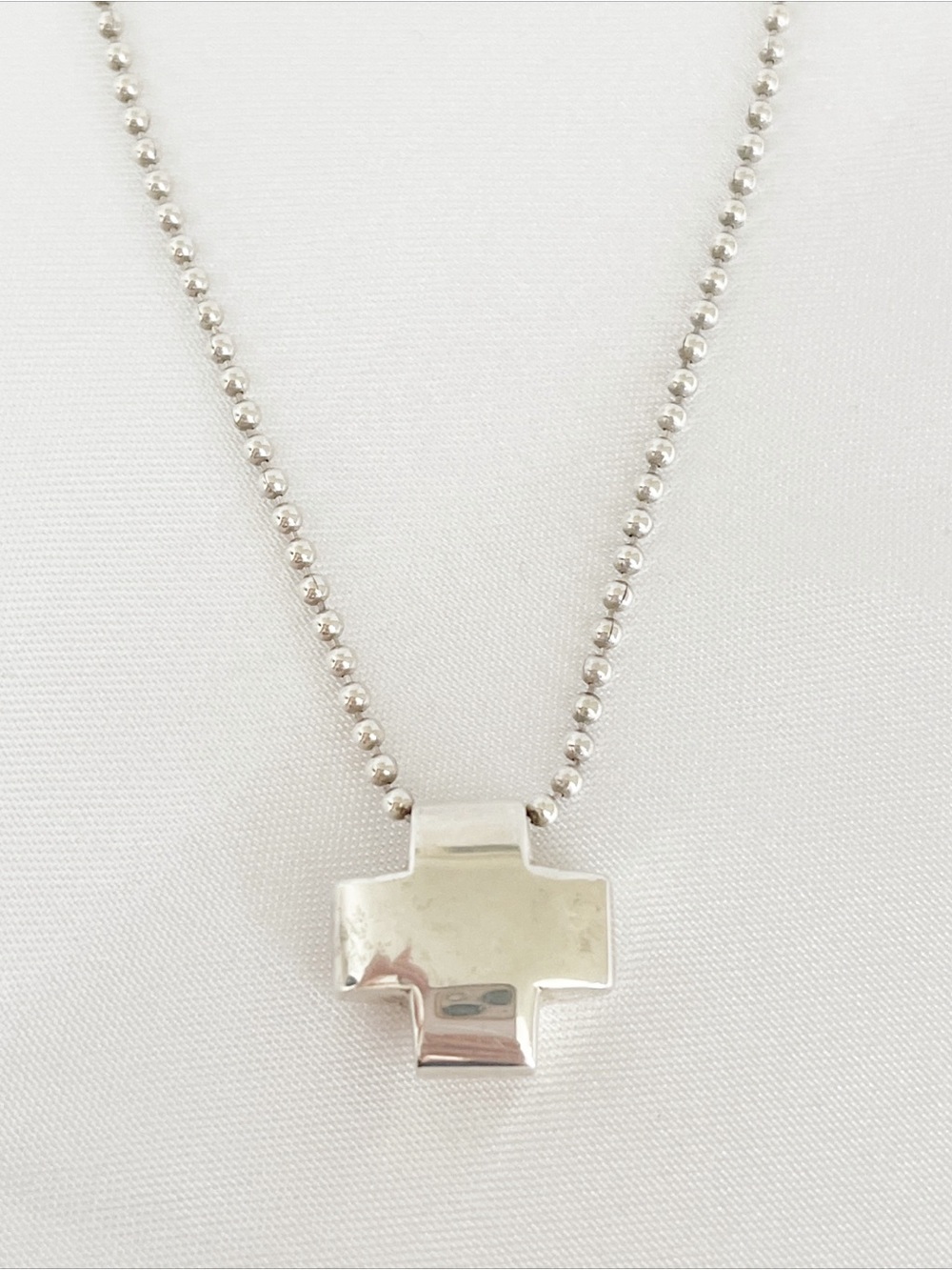TIFFANY & CO Roman Cross Necklace Sterling Silver Pendant Ball Chain Vintage